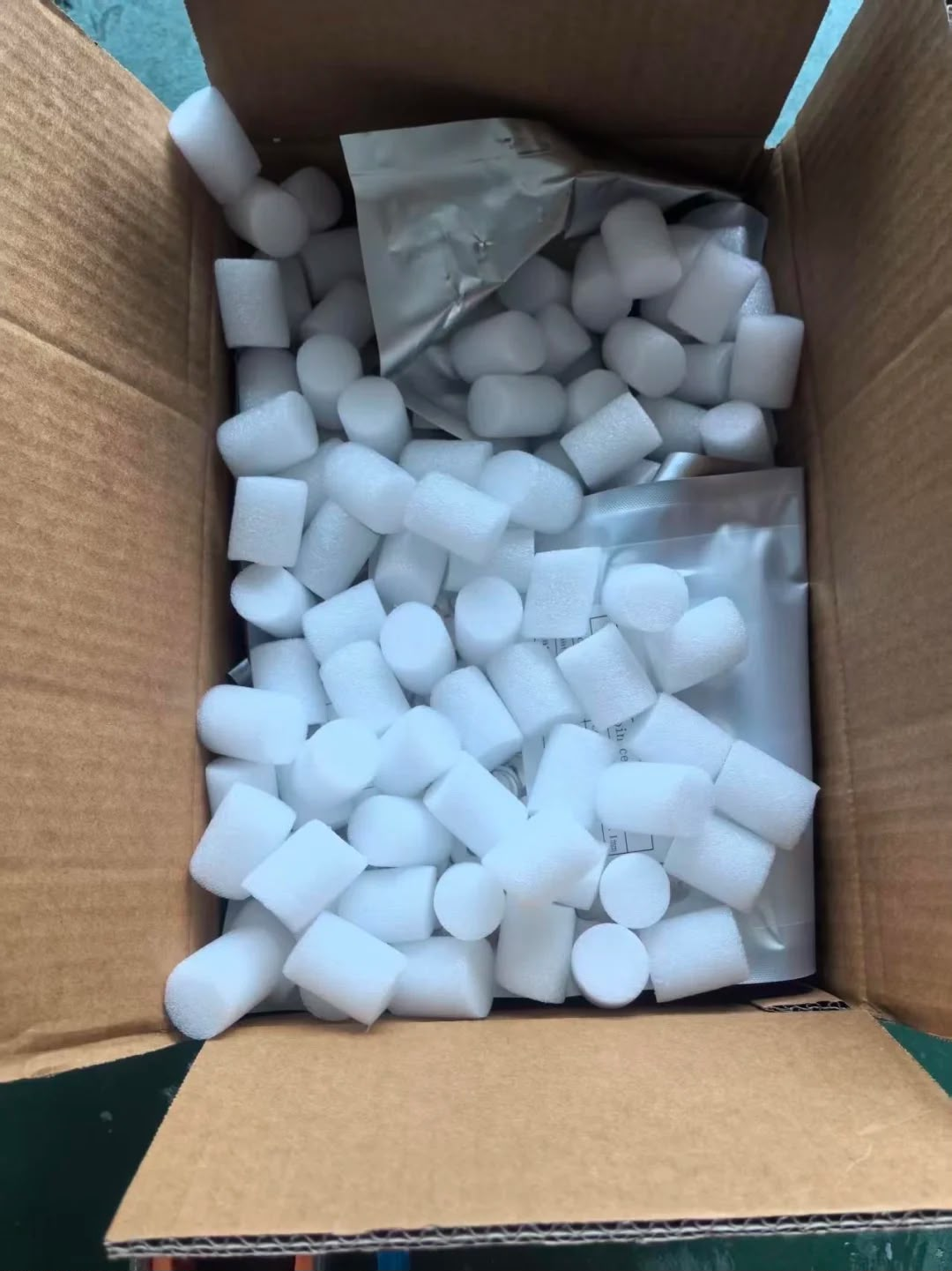 Example packaging preparation for sealed battery materials with cushioning